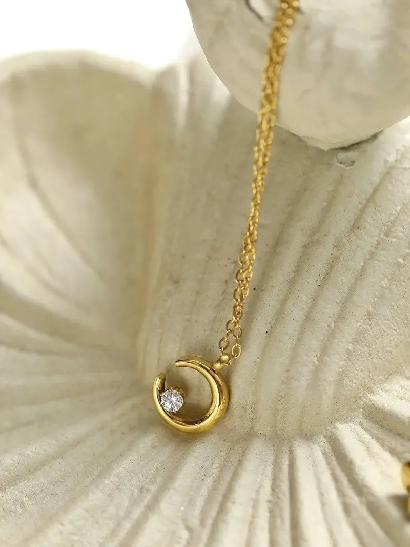 LOVCIA Celestial Grace 18K Gold Plated Titanium Steel Non-Fading Necklace for Women