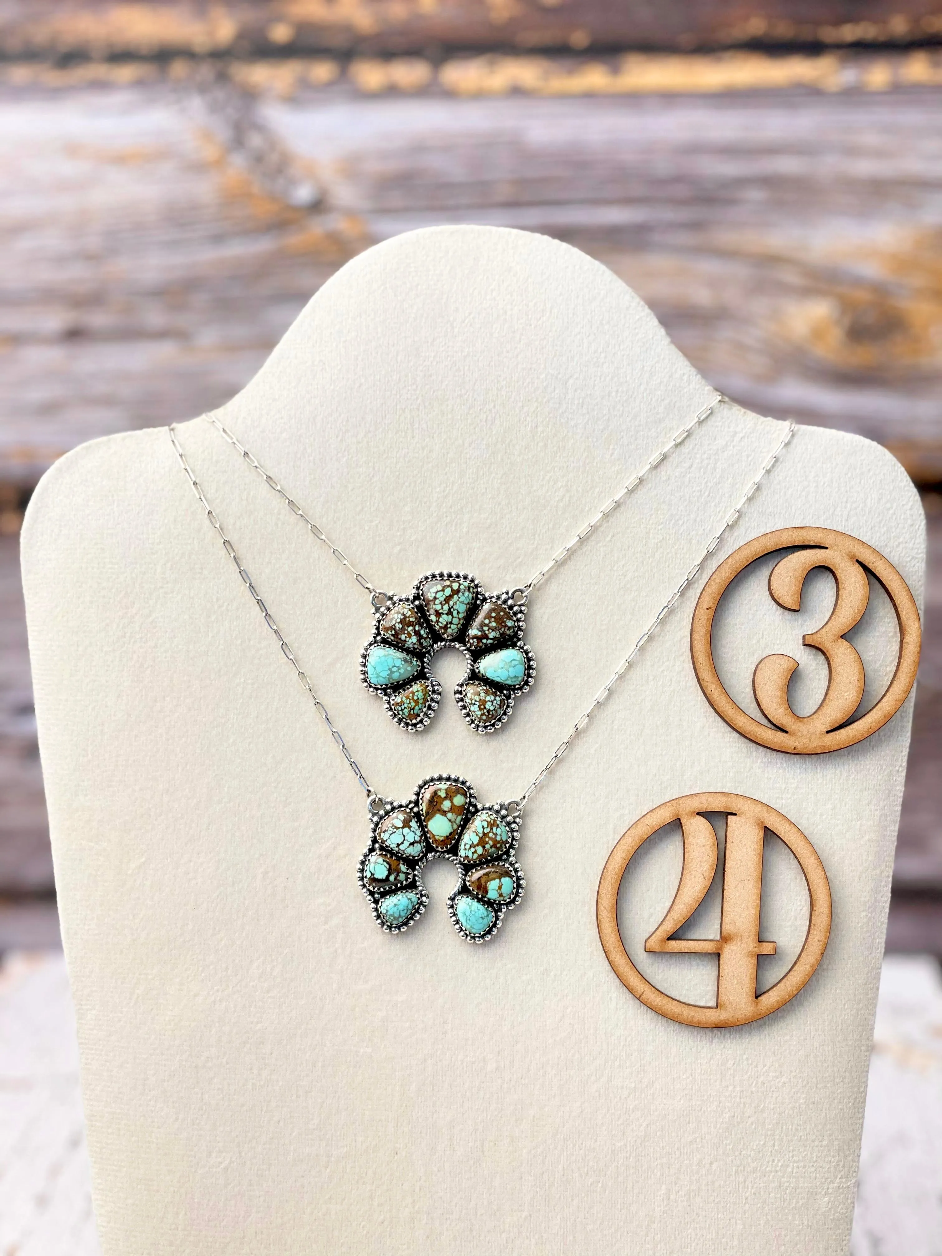 Mine 8 Horseshoe Necklaces
