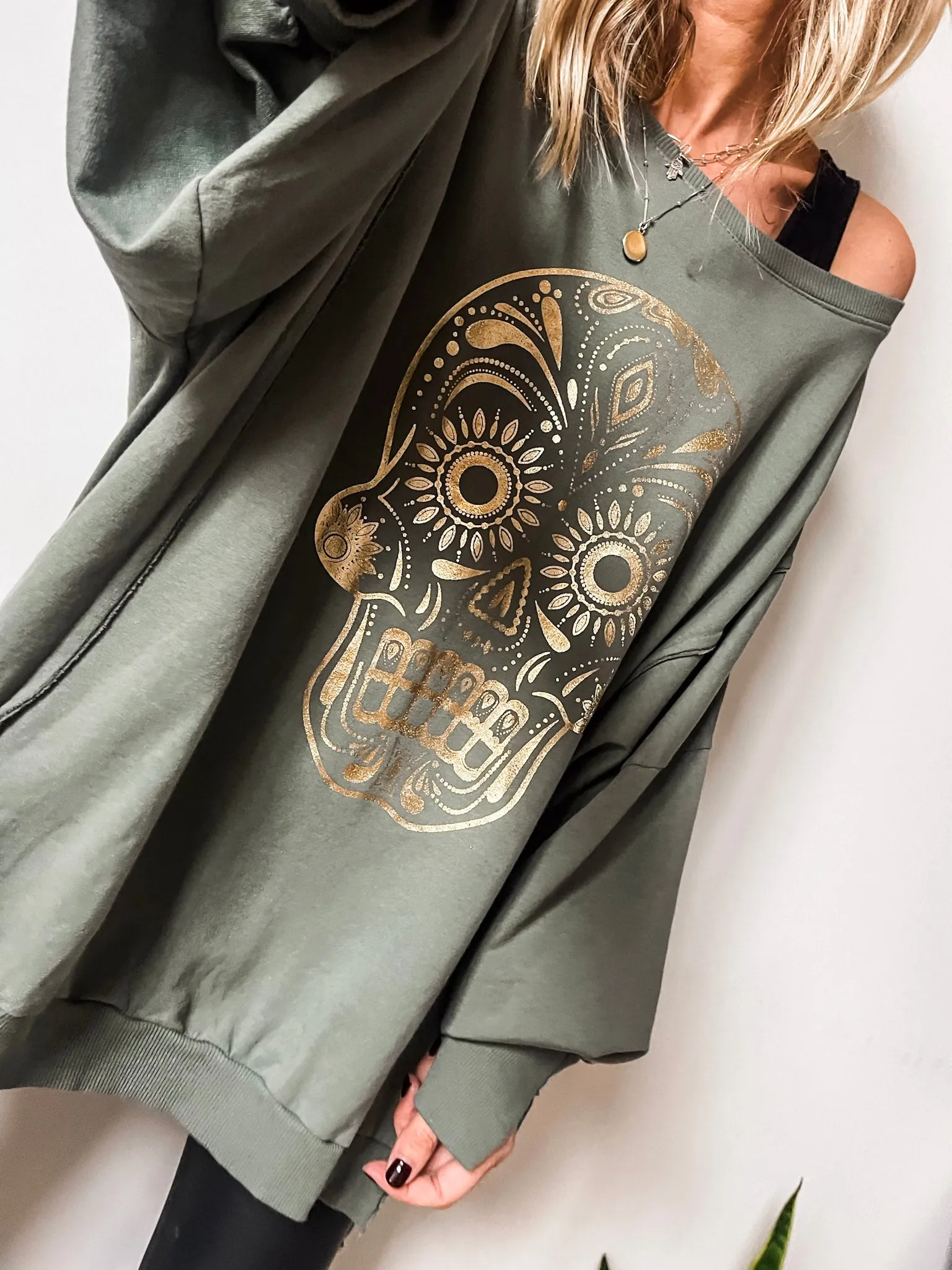 Skull Sweat Top