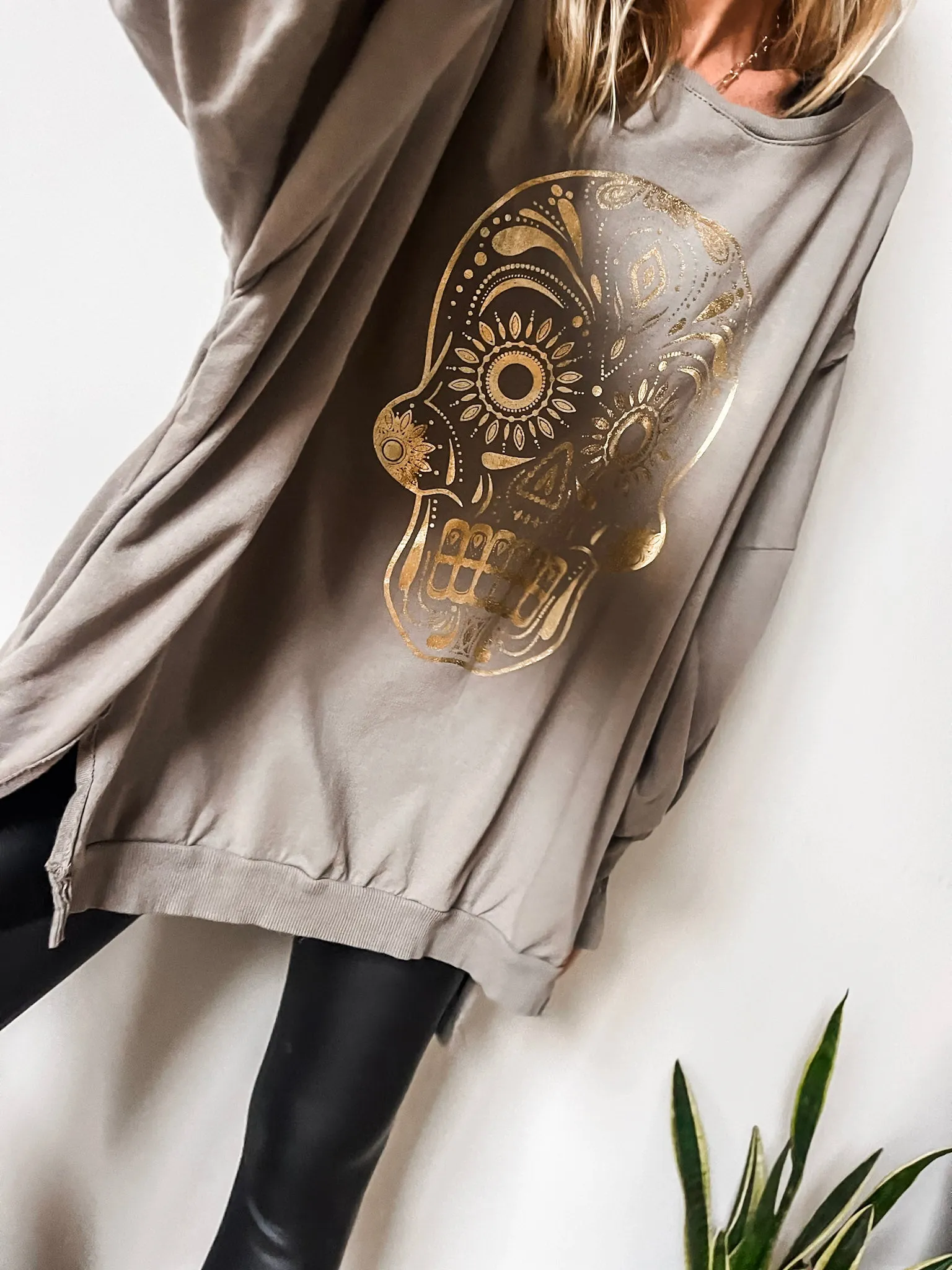 Skull Sweat Top
