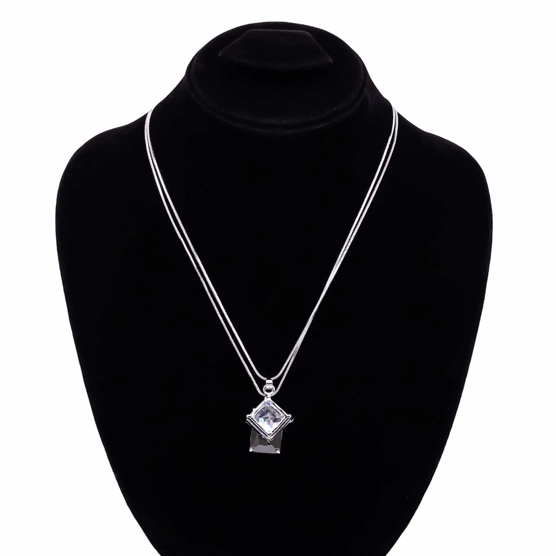 SLIVER PENDENT O40004