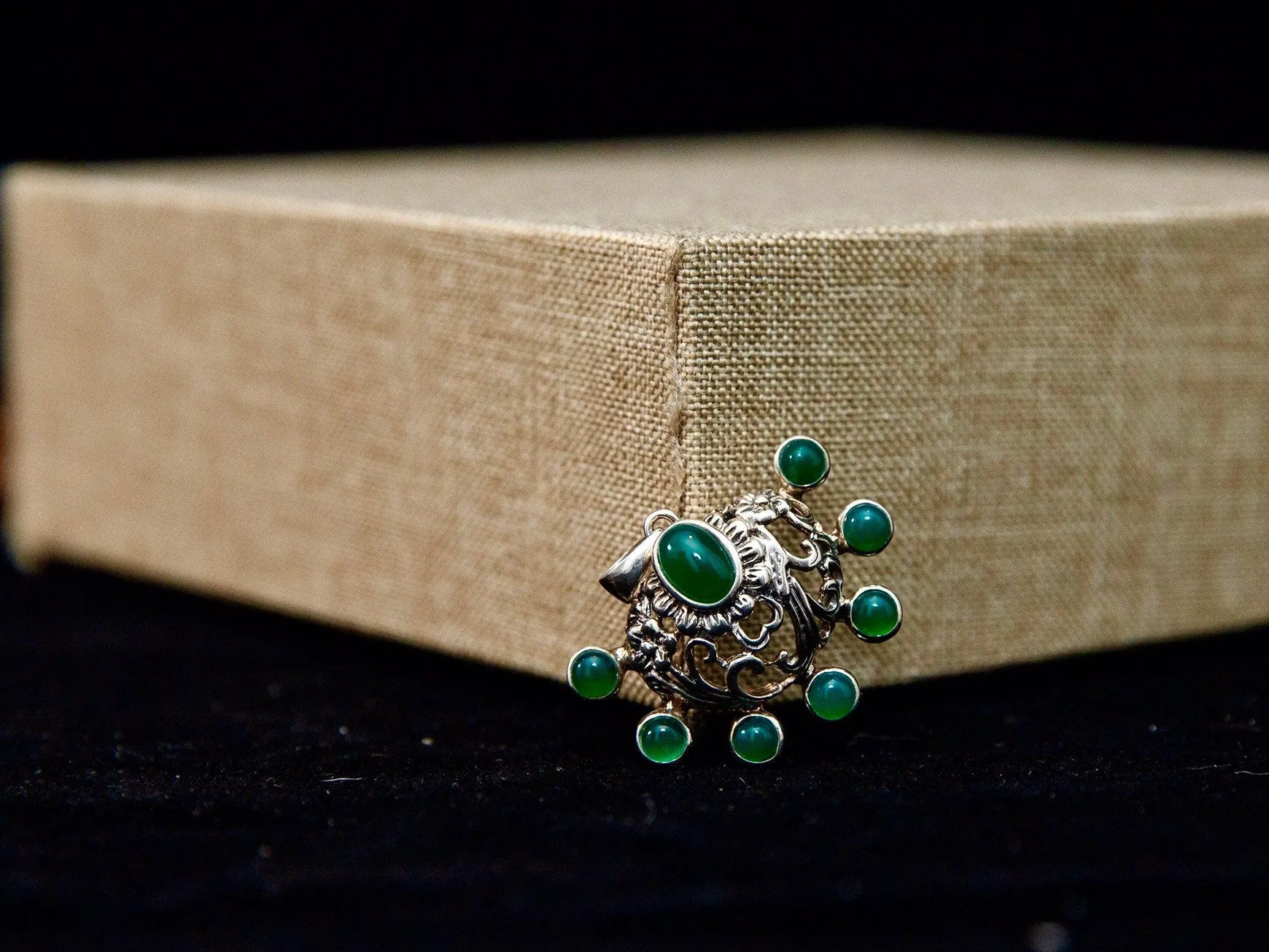 Sterling Silver Fan-shaped Elegant Pendant Necklace, Green Agate Pendant, Green Gemstone Jewelry, Gift for Her