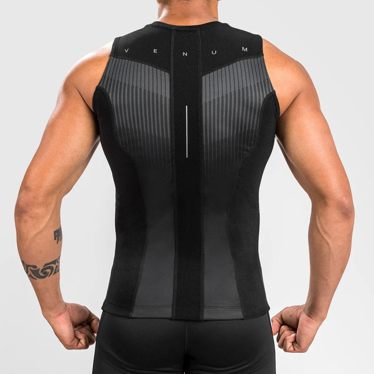 Venum Rashguard Sleeveless Biomecha Black